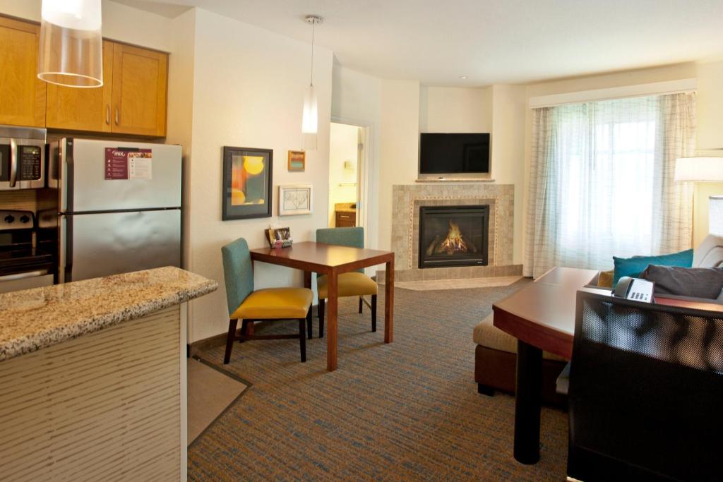 Residence Inn by Marriott Portland Airport at Cascade Station image 14